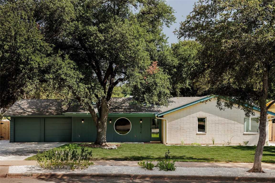 photo 1: 5914 Fairlane Drive, Austin TX 78757