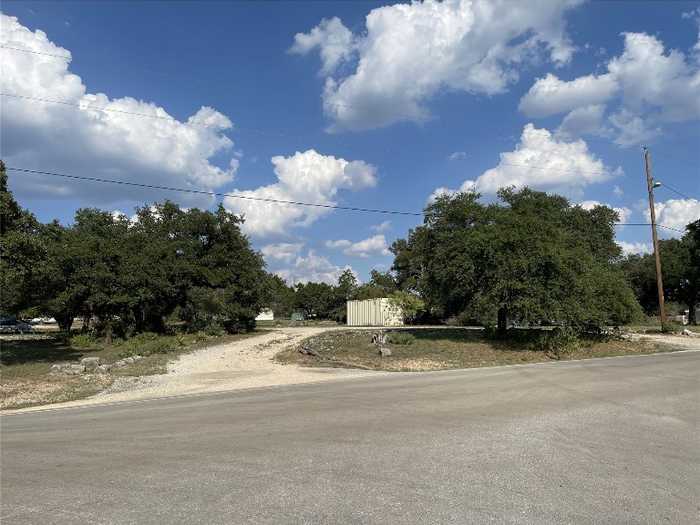 photo 2: 4747 Eck Lane, Austin TX 78734