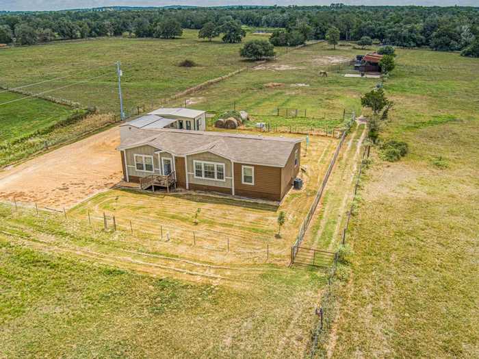 photo 1: 2685 FM 2762 Road, Flatonia TX 78941