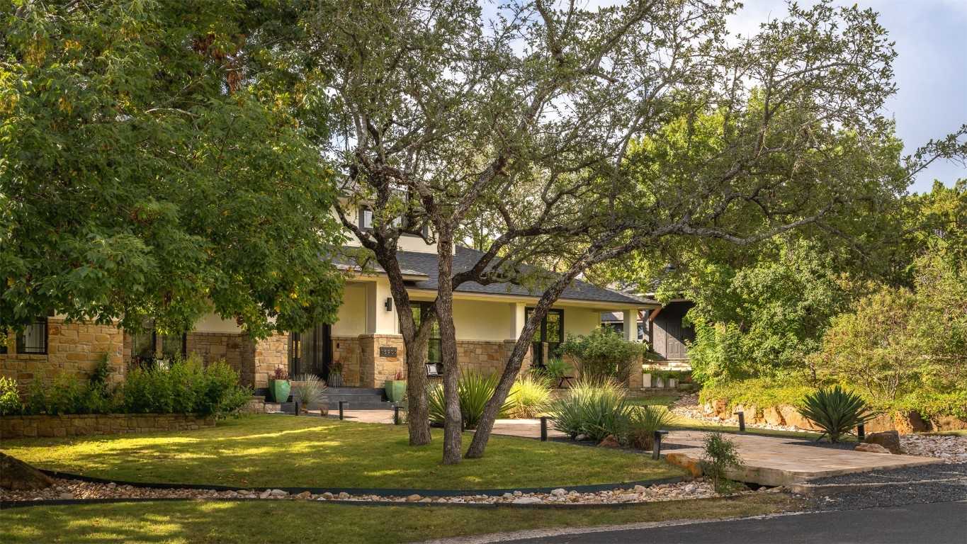 photo 2: 15903 ALLENWOOD Drive, Austin TX 78734