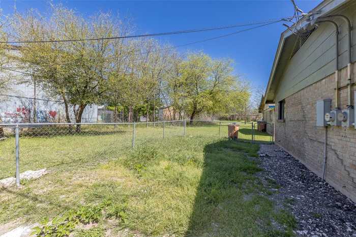 photo 20: 838 N Meadows Drive, Austin TX 78758