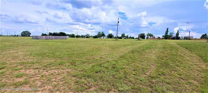 photo 1: 299 Douglas Drive, Howardwick TX 79226