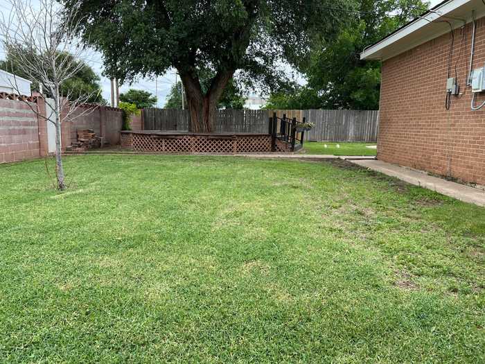 photo 38: 420 Chestnut Street, Stratford TX 79084