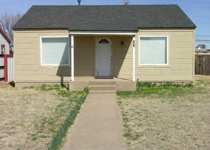 photo 2: 289 Overland Trail, Fritch TX 79036