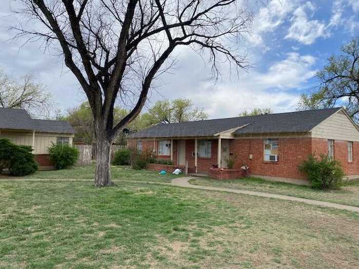 photo 2: Duncan Duplex Package, Amarillo TX 79109