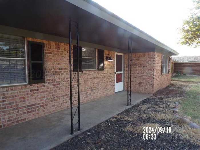 photo 25: 304 Romero Street, Fritch TX 79036