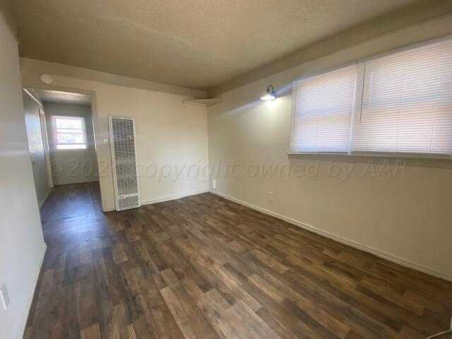 photo 3: 2713 9th Avenue, Amarillo TX 79106