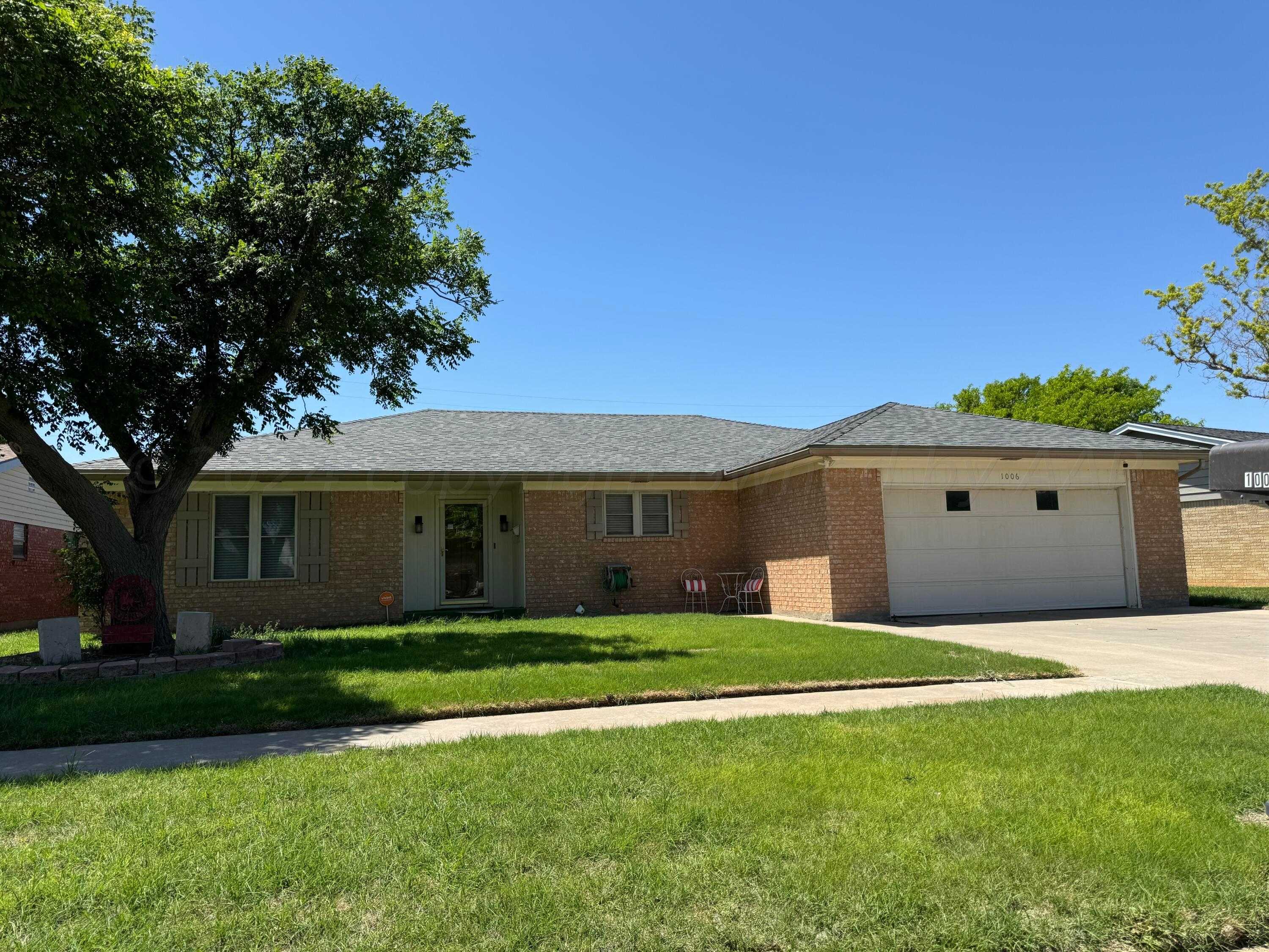 photo 1: 1006 Northwestern Street, Perryton TX 79070