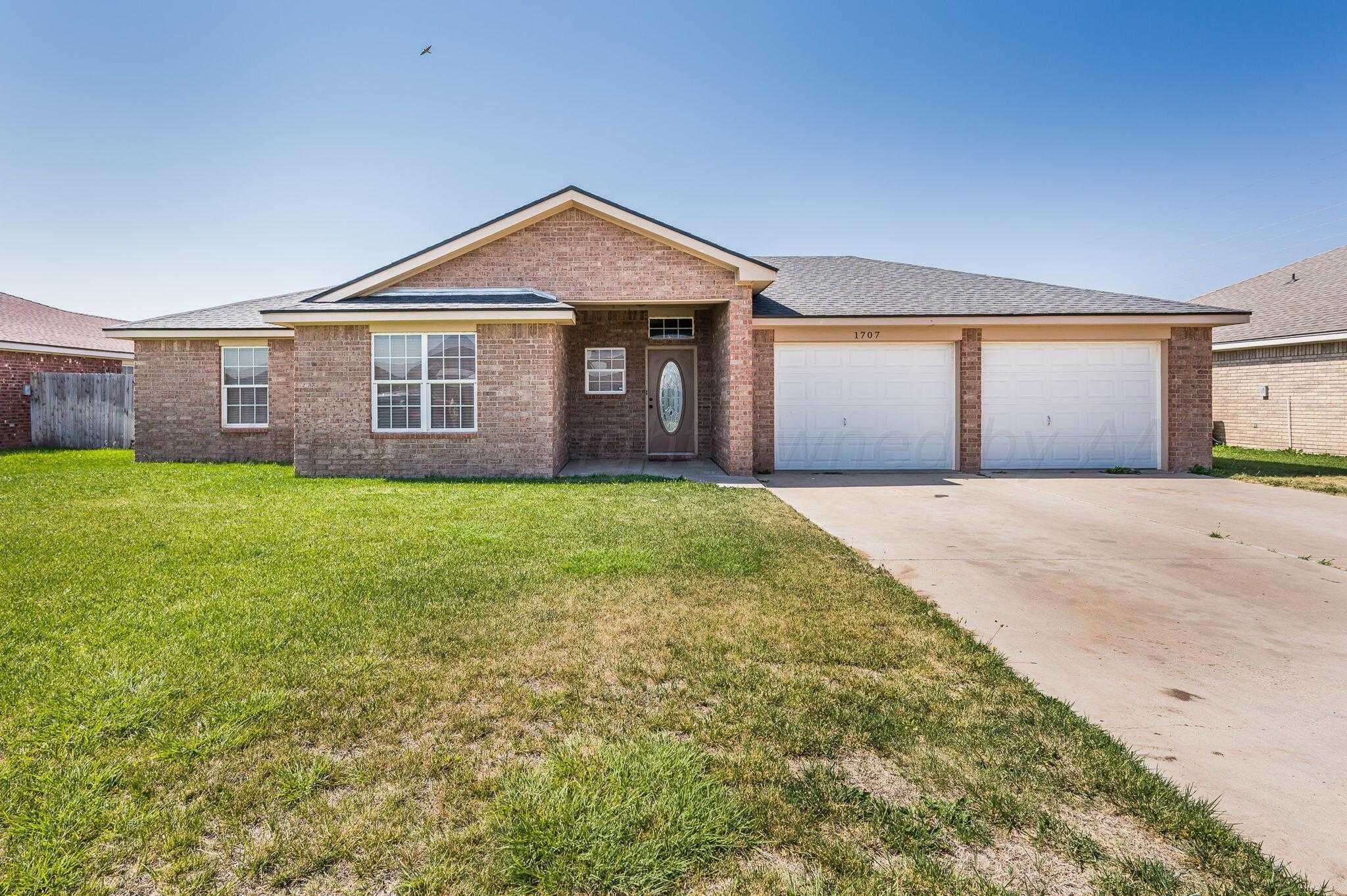 photo 1: 1707 Purple Sage Road, Dalhart TX 79022