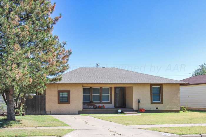 photo 2: 2112 Hamilton Street, Pampa TX 79065