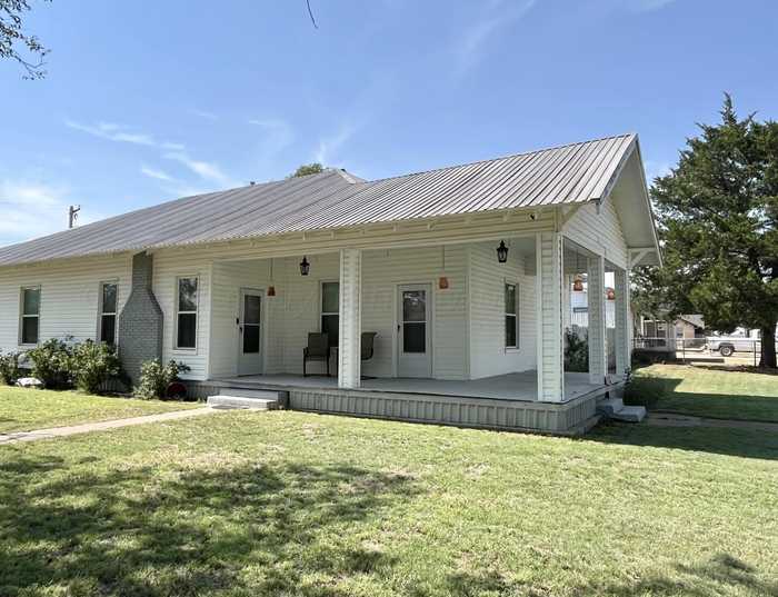 photo 1: 110 Cherry Street, Claude TX 79019