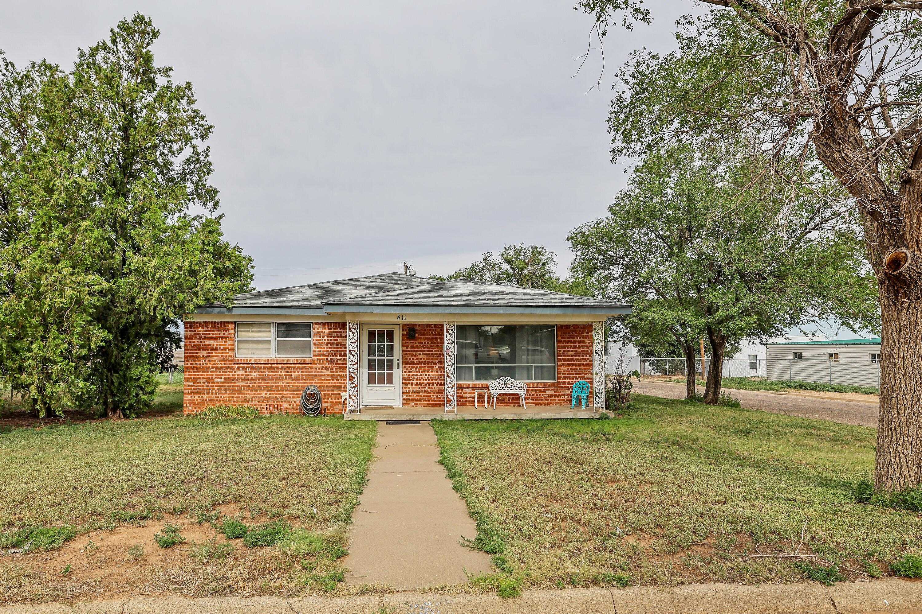 photo 1: 411 PROSPECT Street, Amarillo TX 79106