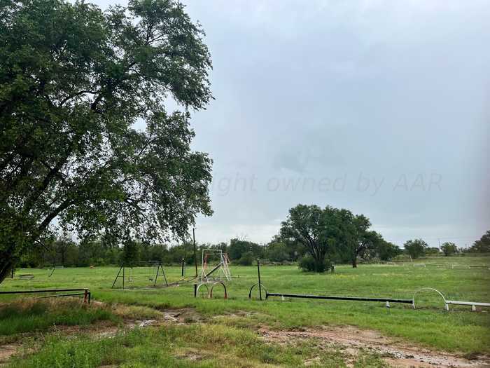 photo 16: 813 Park Street, Lefors TX 79054