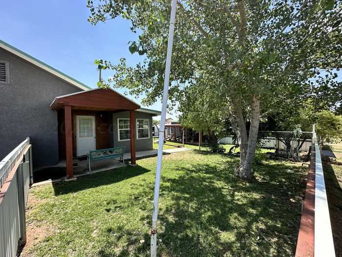 photo 1: 342 Fritch Drive Drive, Fritch TX 79036