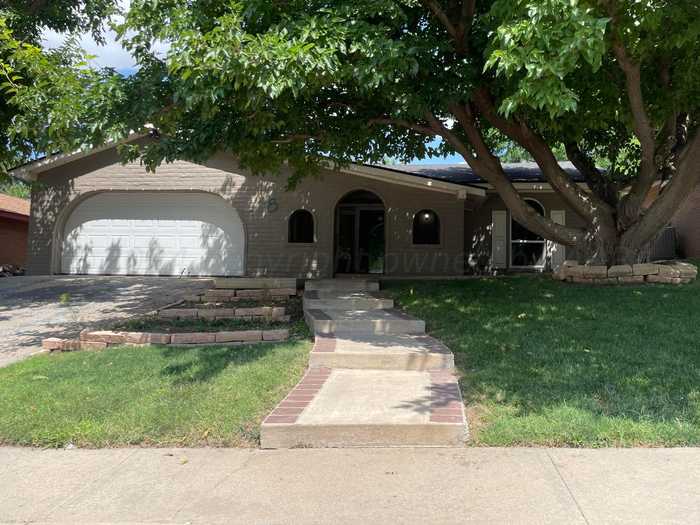 photo 1: 8 GREENWOOD Lane, Canyon TX 79015