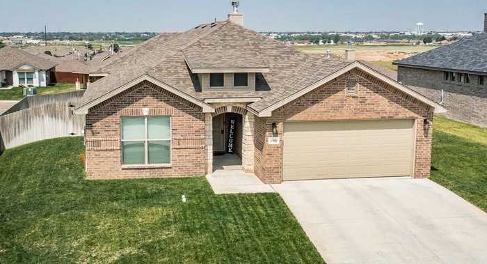 photo 1: 6900 Honeybee Avenue, Amarillo TX 79118