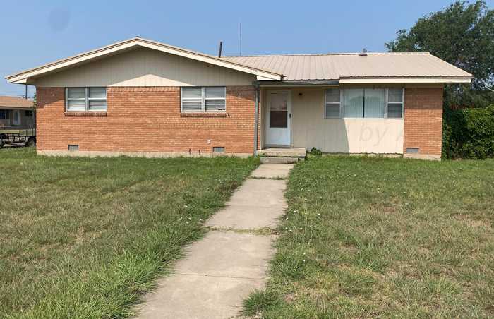 photo 1: 1120 Barkley Street, Spearman TX 79081