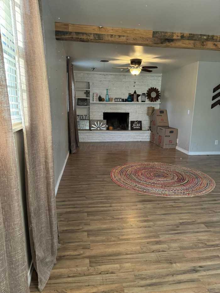 photo 4: 701 5th Street, Stratford TX 79084