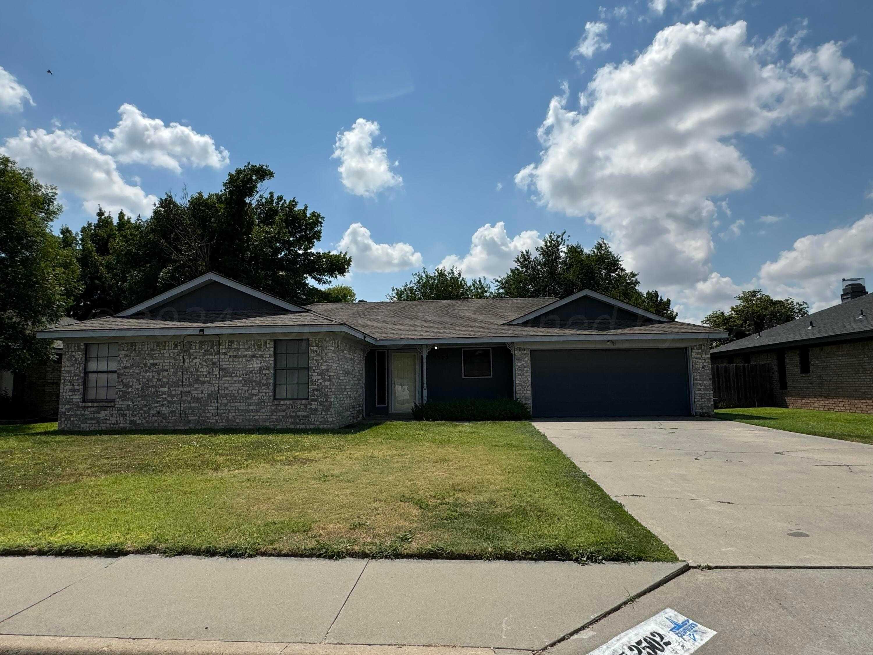 photo 1: 2502 Fordham Street, Perryton TX 79070