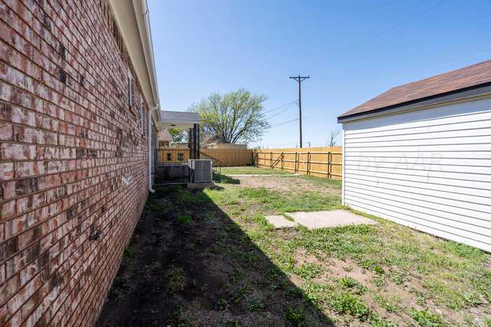 photo 19: 114 ASH Street, Borger TX 79007