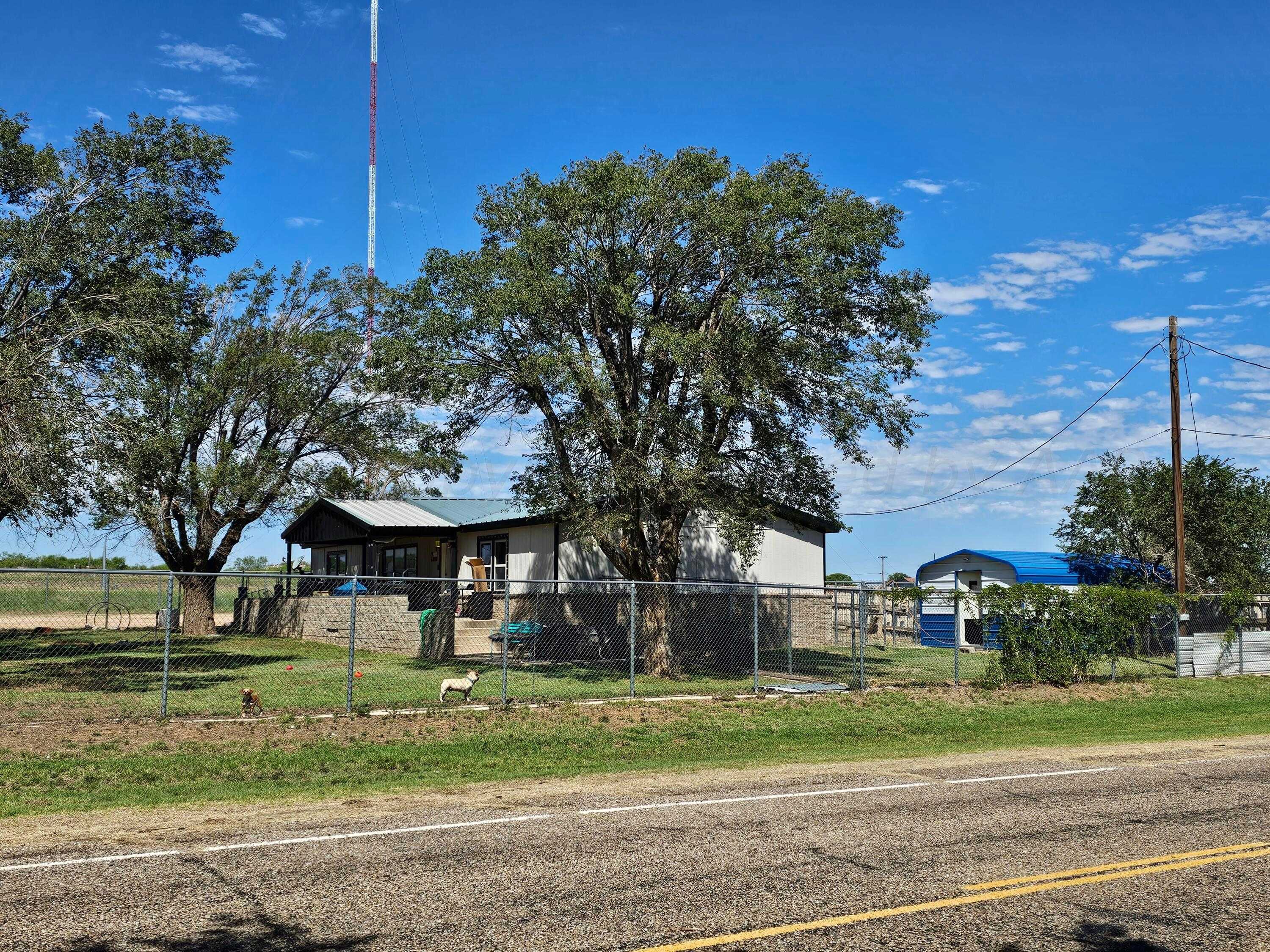 photo 2: Martin/River Rd Portfolio, Amarillo TX 79108