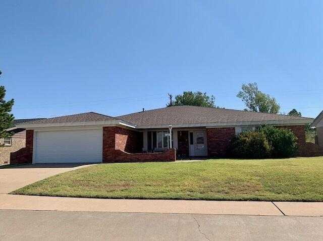 photo 2: 1209 Northwestern Street, Perryton TX 79070