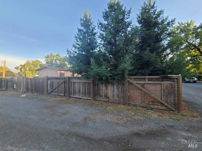 photo 7: 23951 Greely St, Covelo CA 95428