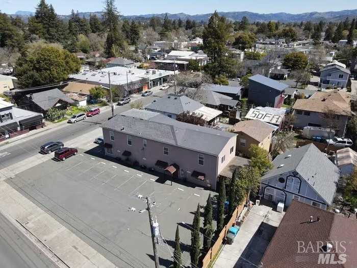 photo 2: 448 Sebastopol Ave, Santa Rosa CA 95401