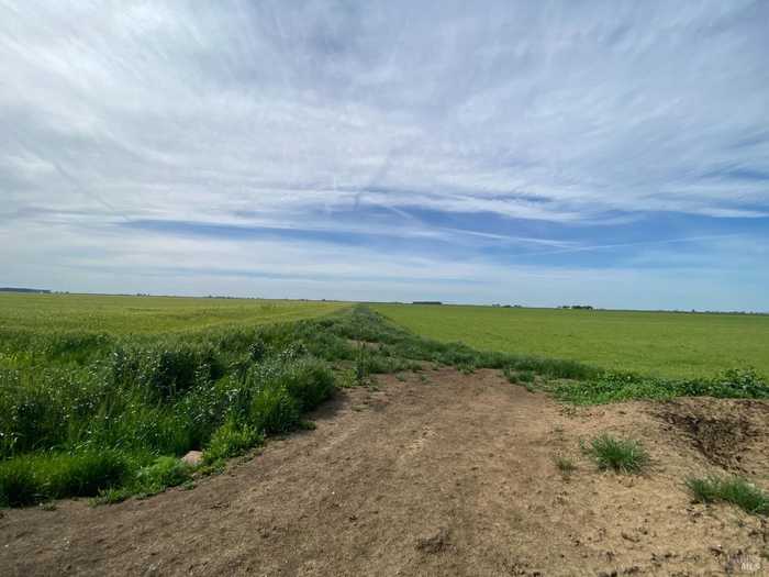 photo 2: Bulkley Rd, Dixon CA 95620