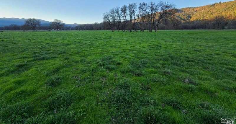 photo 1: 24855 Barnes Ln, Covelo CA 95428