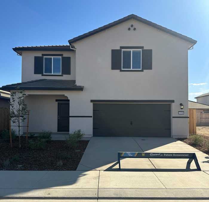 photo 1: 2234 Mia Dr, Newman CA 95360