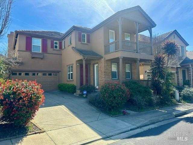 photo 1: 7288 Willow Creek Cir, Vallejo CA 94591