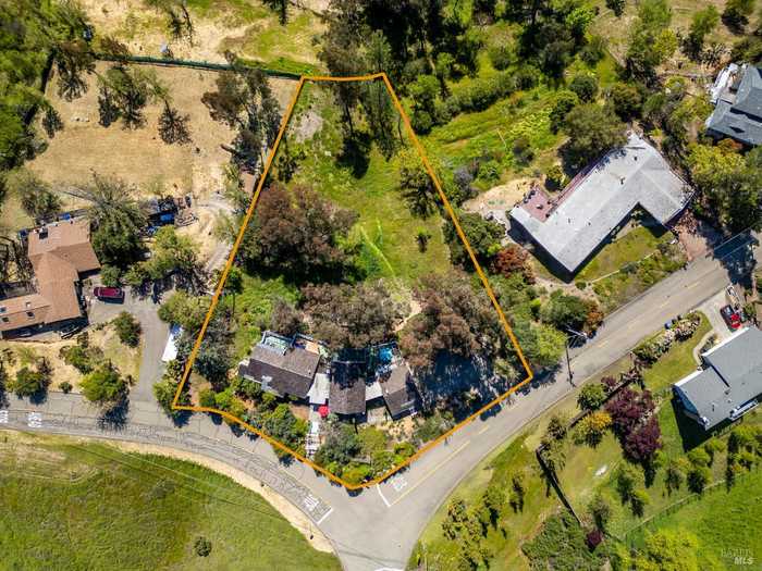 photo 32: 611 Riverside Dr, Ukiah CA 95482