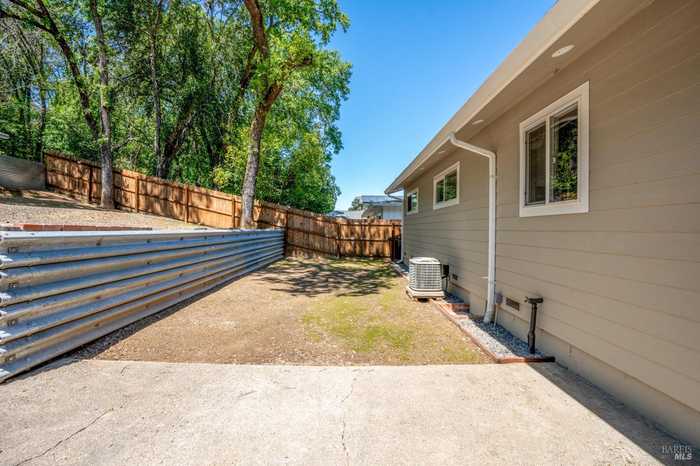 photo 24: 208 Rosemary Ln, Ukiah CA 95482