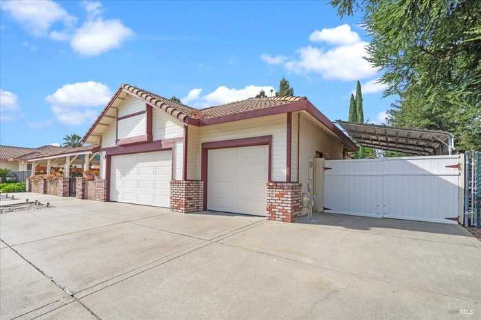 photo 35: 343 Cobblestone Dr, Vacaville CA 95687