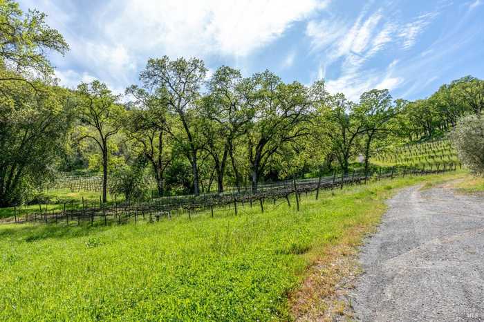 photo 10: 4758 Burke Hill Dr, Ukiah CA 95482