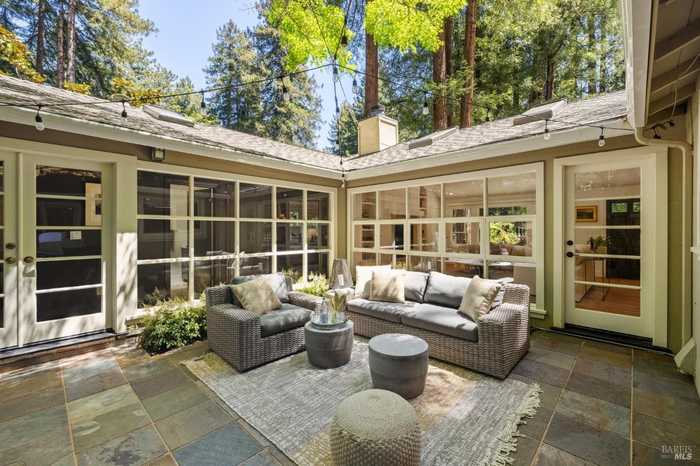 photo 1: 33 Winwood Pl, Mill Valley CA 94941