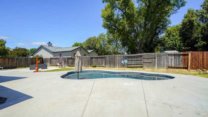 photo 36: 237 Wexford Ln, Vacaville CA 95688