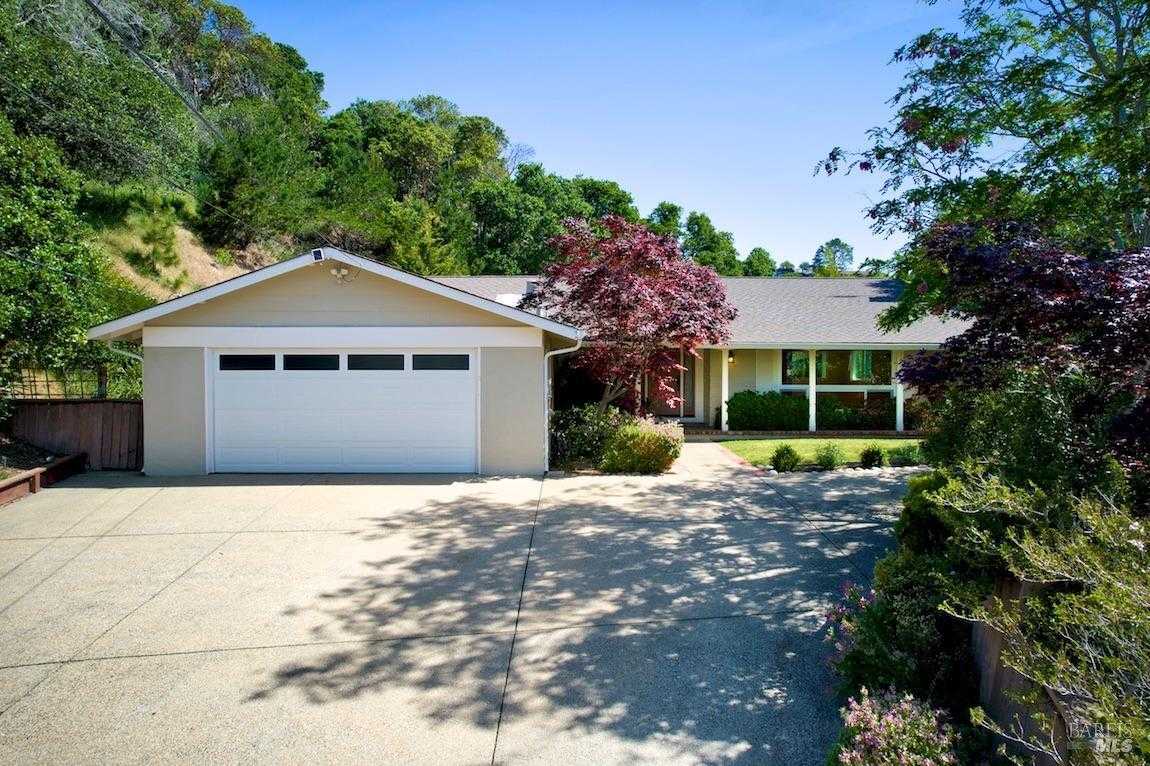 photo 2: 12 Alderwood Way, San Rafael CA 94901