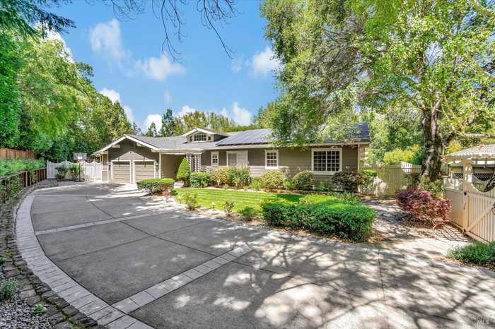 photo 2: 6 Bay Laurel Ln, San Rafael CA 94903