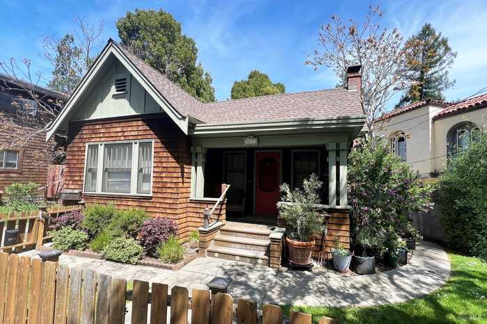 photo 1: 1832 Fifth Ave, San Rafael CA 94901