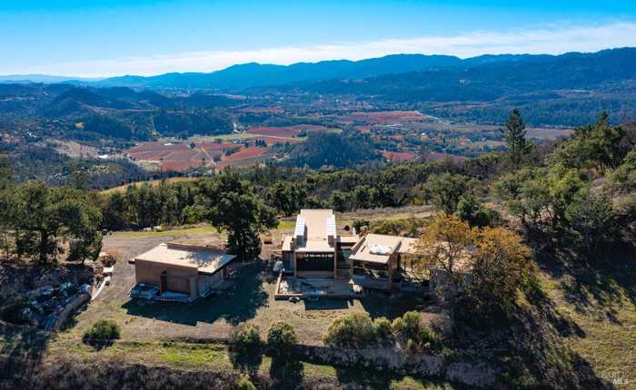 photo 1: 631 Lommel Rd, Calistoga CA 94515