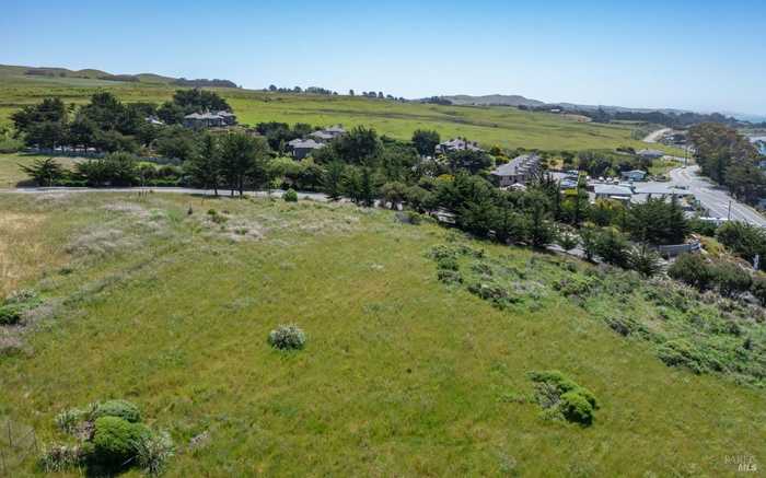 photo 2: 900 Highway 1, Bodega Bay CA 94923