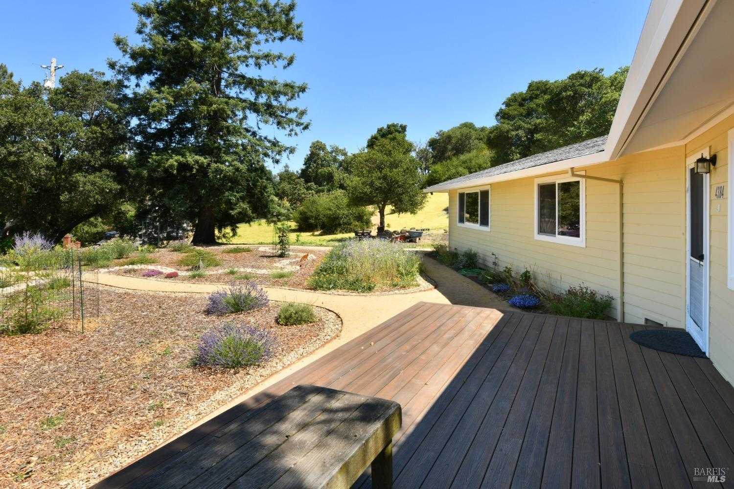 photo 3: 4384 panorama Dr, Santa Rosa CA 95404