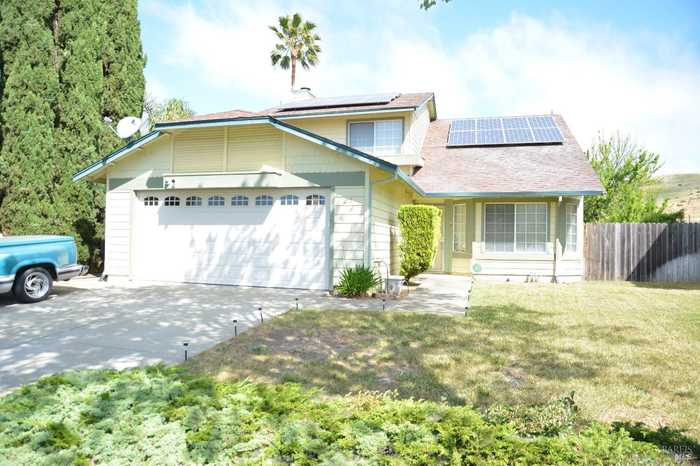 photo 1: 216 Haviture Way, Vallejo CA 94589