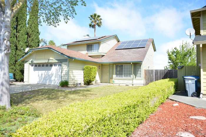 photo 2: 216 Haviture Way, Vallejo CA 94589