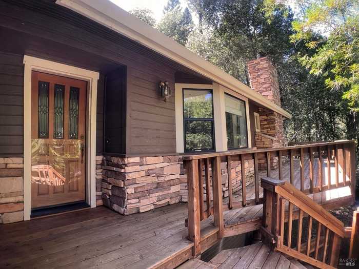 photo 1: 2163 Poppy Ln, Willits CA 95490