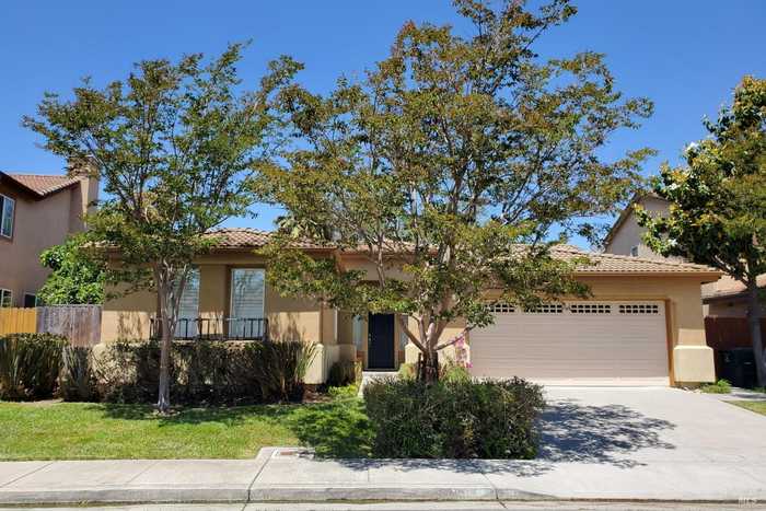 photo 1: 66 Castellina Cir, American Canyon CA 94503