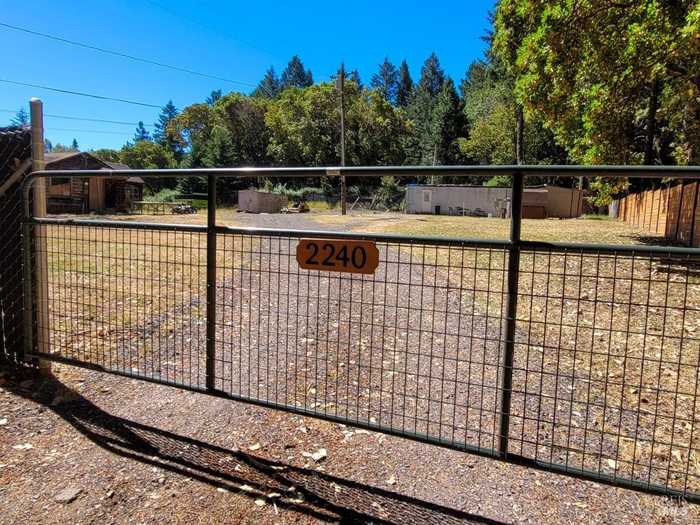 photo 37: 2240 Hilltop Rd, Willits CA 95490