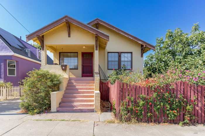 photo 1: 1232 Florida St, Vallejo CA 94590